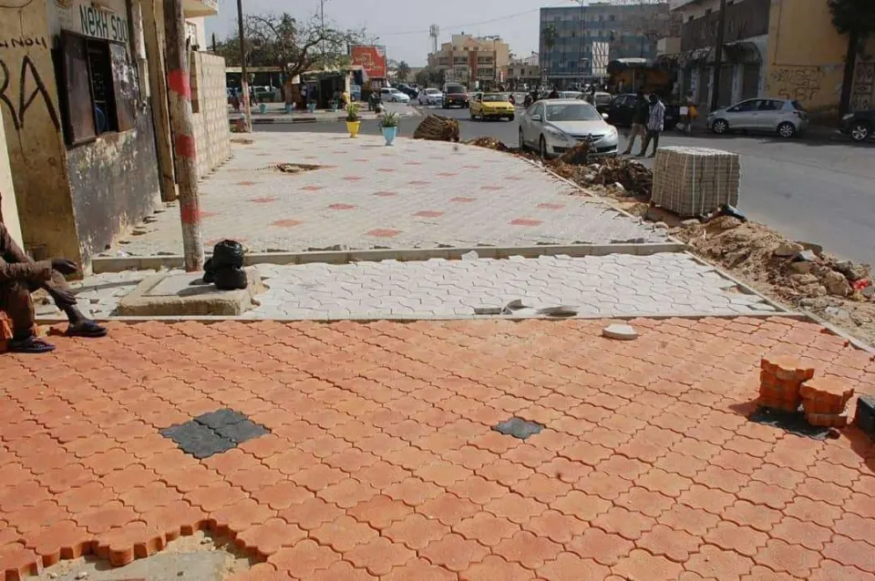 Pavage d’une rue de la Médina